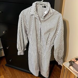 Express Black and White Long Sleeve Dress